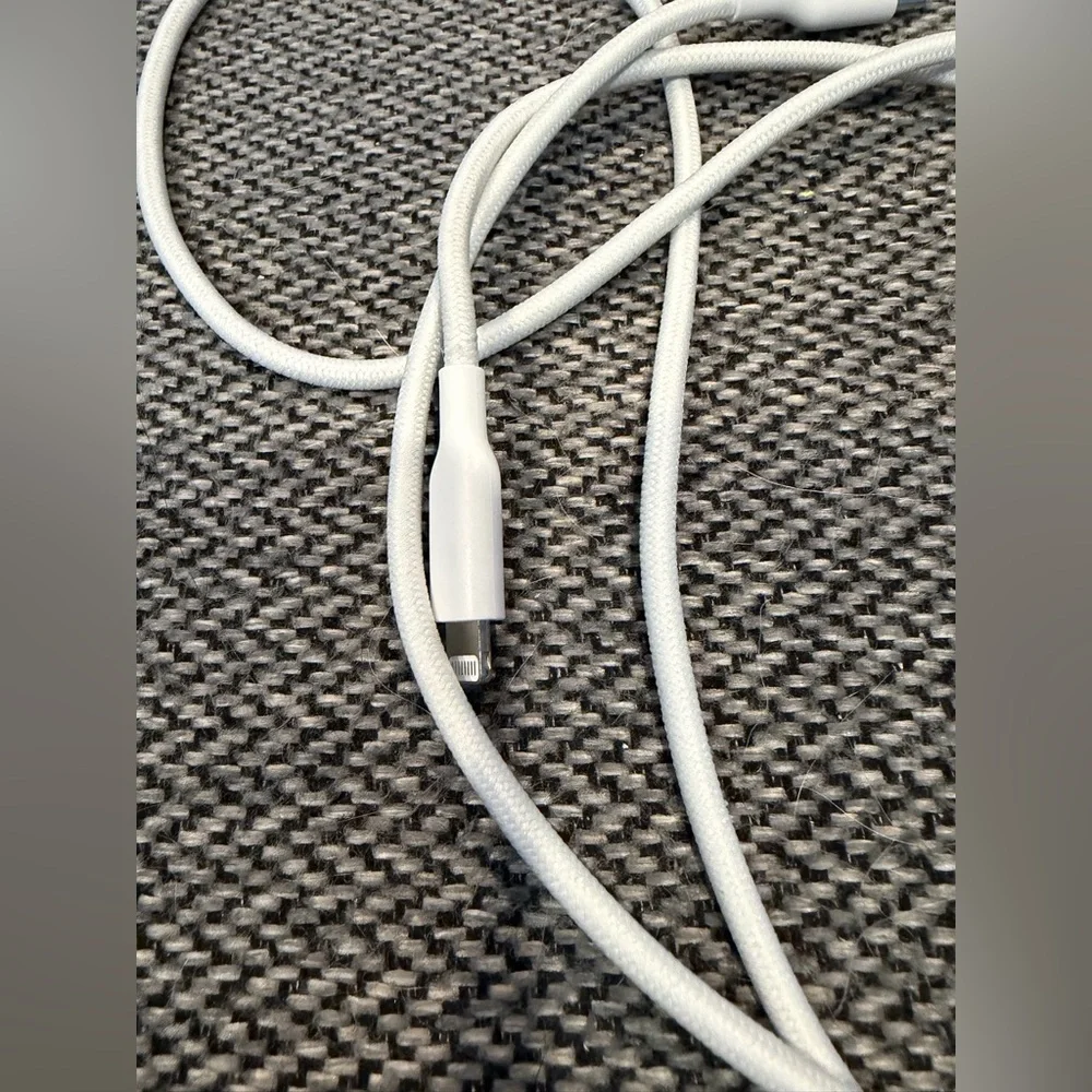 Apple USB-C To Lightning Cable